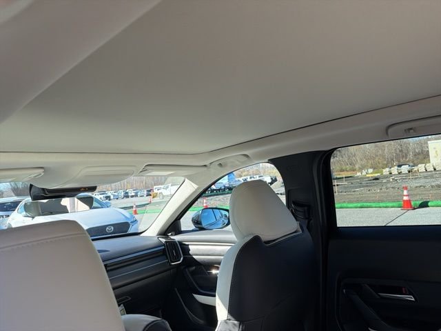2026 Mazda CX-50 Premium Plus - Photo 8