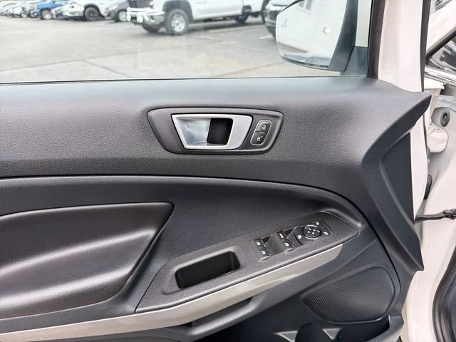 Used 2021 White Ford Titanium image 24