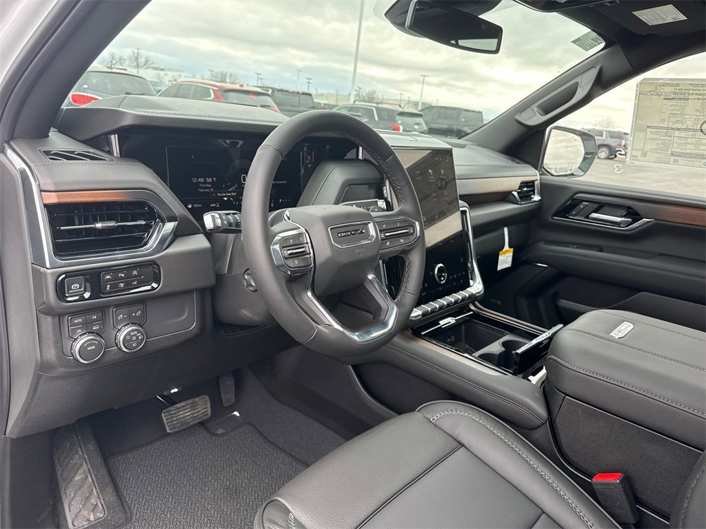 2026 GMC YUKON XL - Image 17