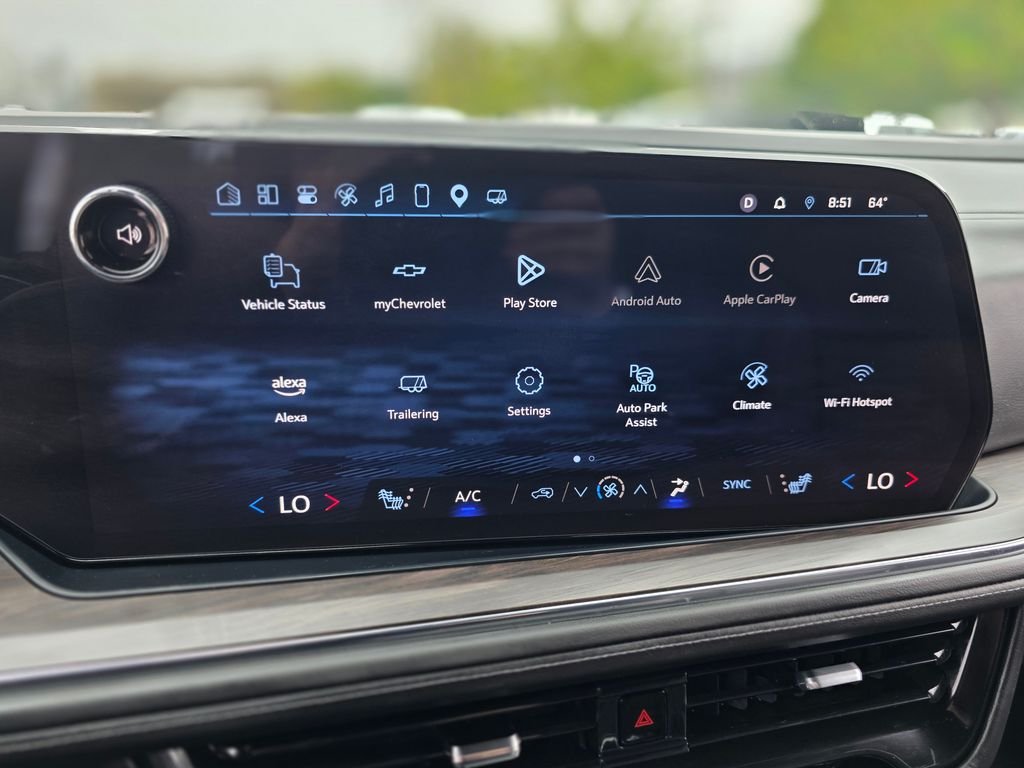 2025 Chevrolet Suburban Z71 - Photo 33
