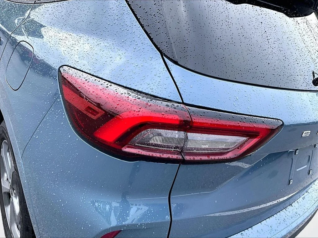 Used 2024 Blue Ford ST-Line image 31