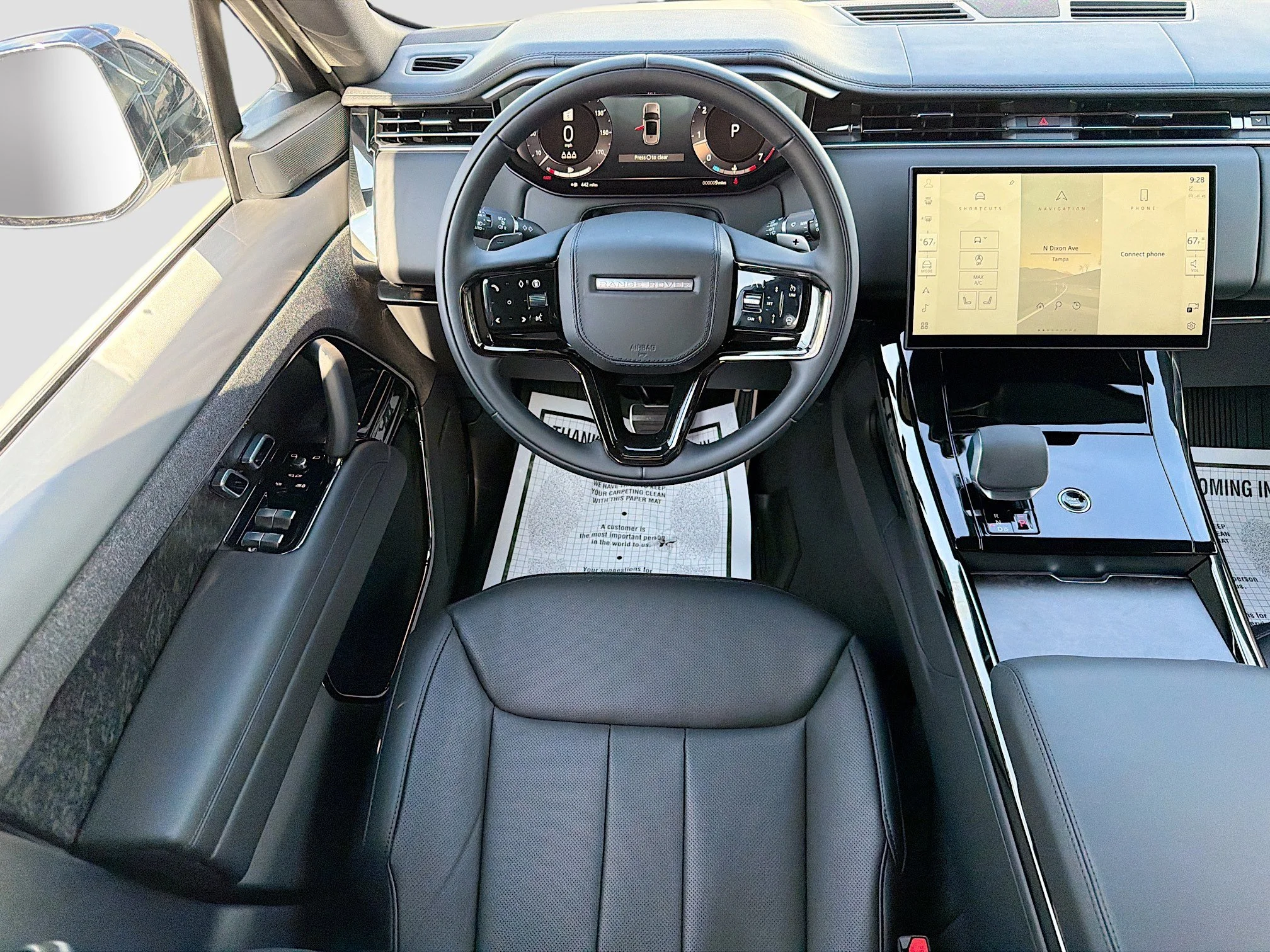 New 2026 Borasco Grey Metallic Land Rover Dynamic SE image 16