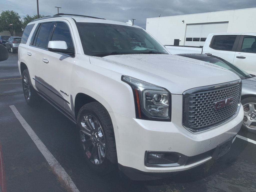 Used 2016 White GMC Denali image 4