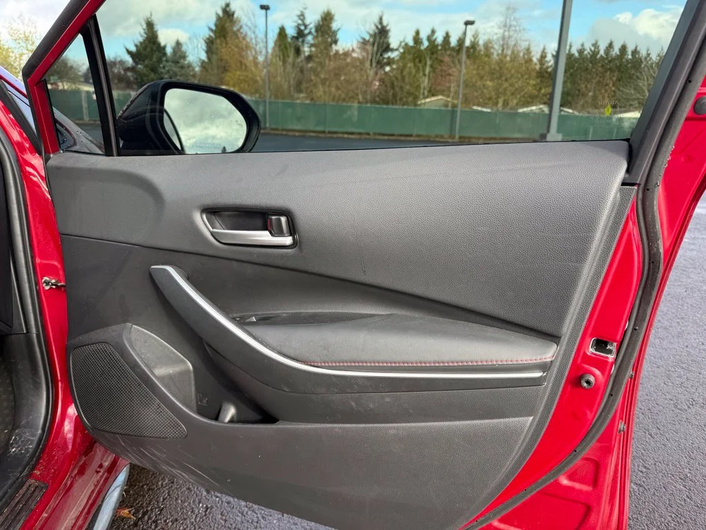 Used 2025 Ruby Flare Pearl Toyota SE image 25
