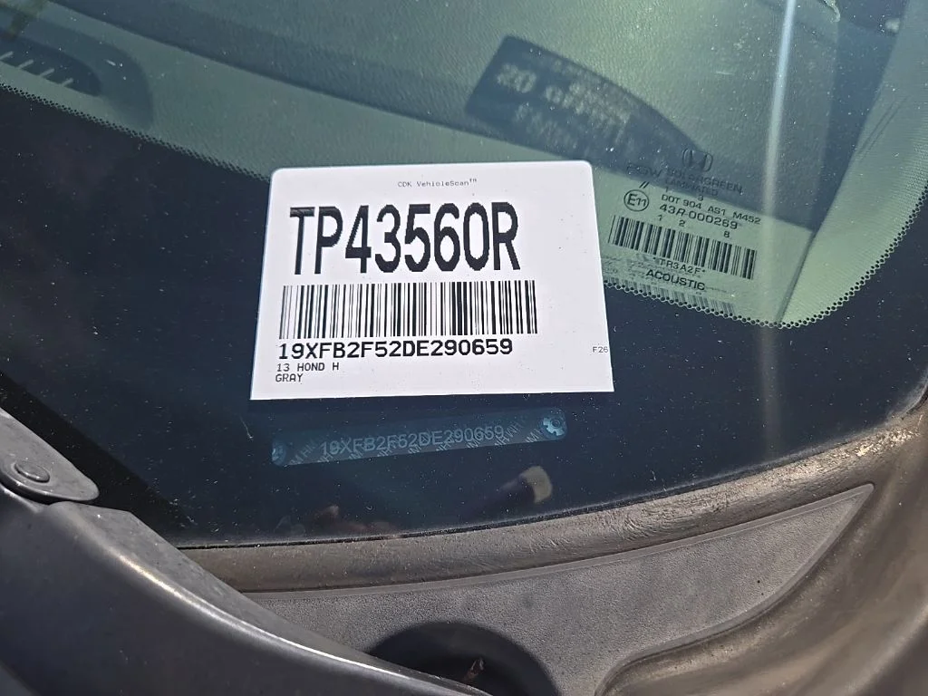 Used 2013 Gray Honda LX image 6