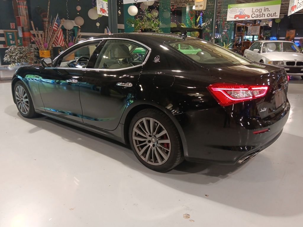 Certified Used 2018 Black Maserati  image 8