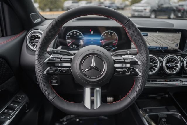New 2026  Mercedes-Benz GLB 250 image 29