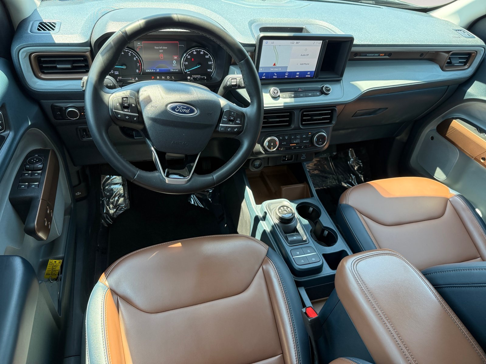 Used 2023 Carbonized Gray Metallic Ford Lariat image 15