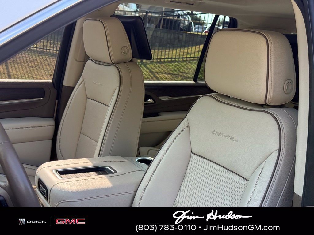 Used 2023 WHITE FROST TRICOAT GMC Denali image 20