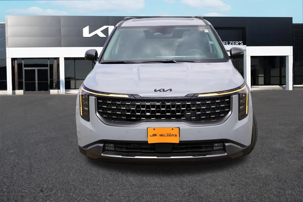 New 2027 Ceramic Silver Kia SX image 8