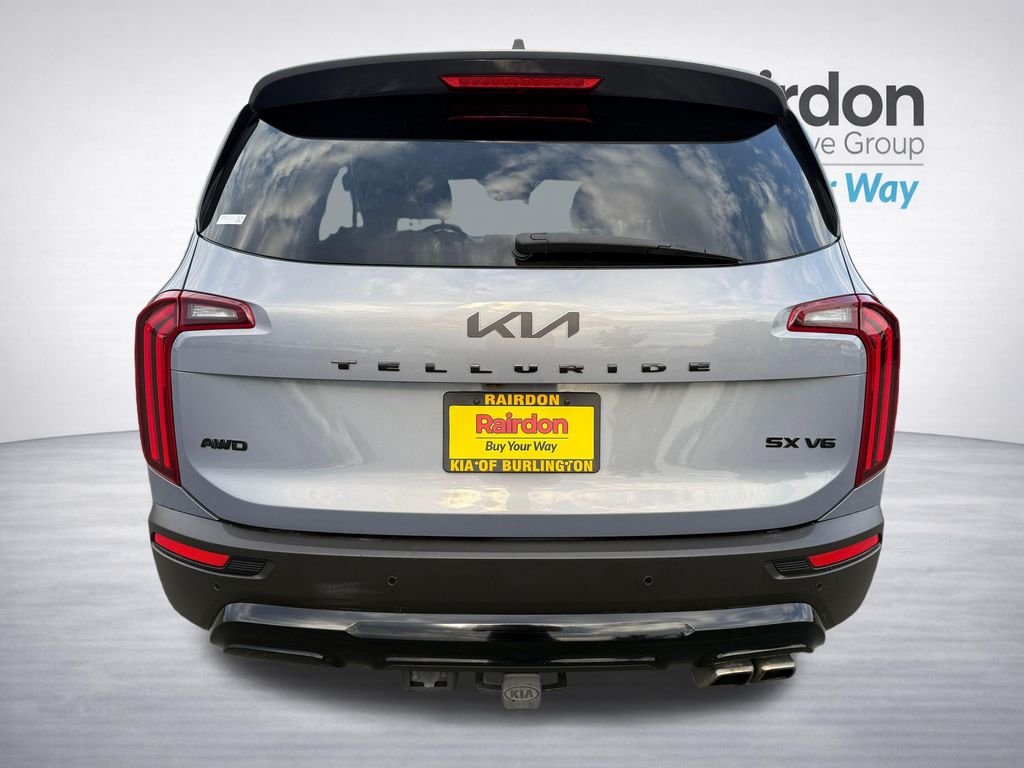 Certified Used 2022 Silver Kia SX image 6