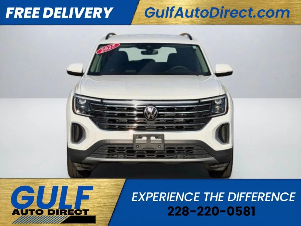 Used 2025 White Volkswagen 2.0T SE w/Technology image 2