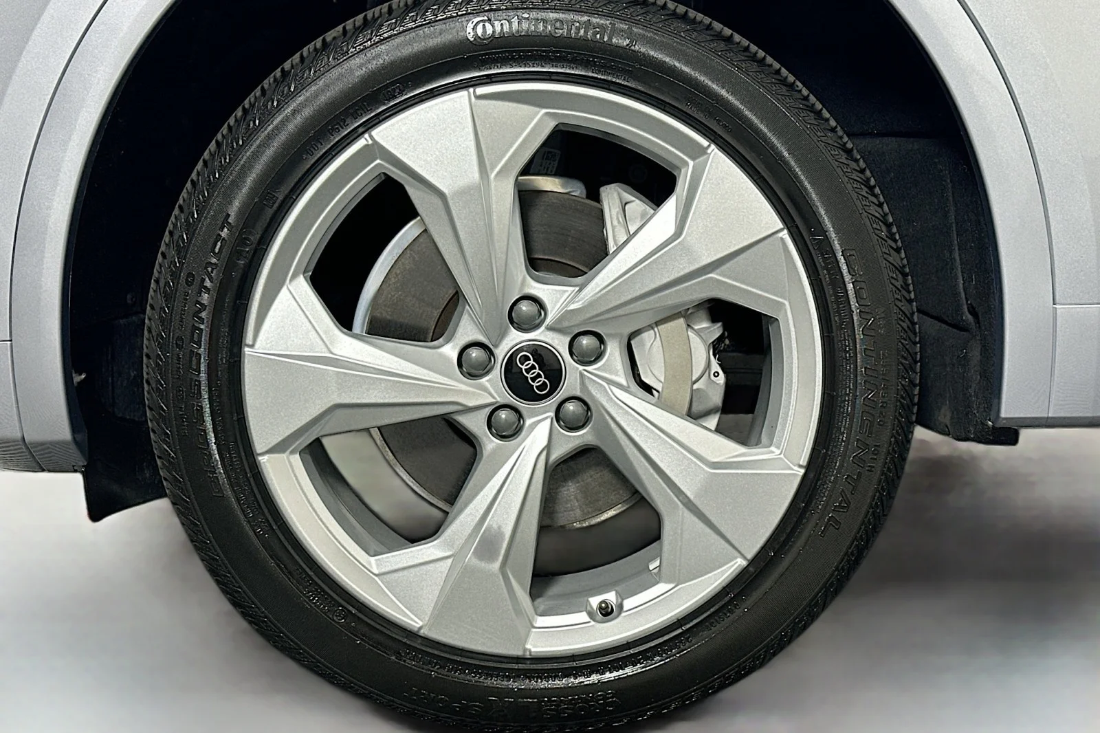 Used 2023 Florett Silver Metallic Audi S line Premium Plus image 11