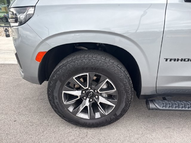 Used 2024 Gray Chevrolet Z71 image 10