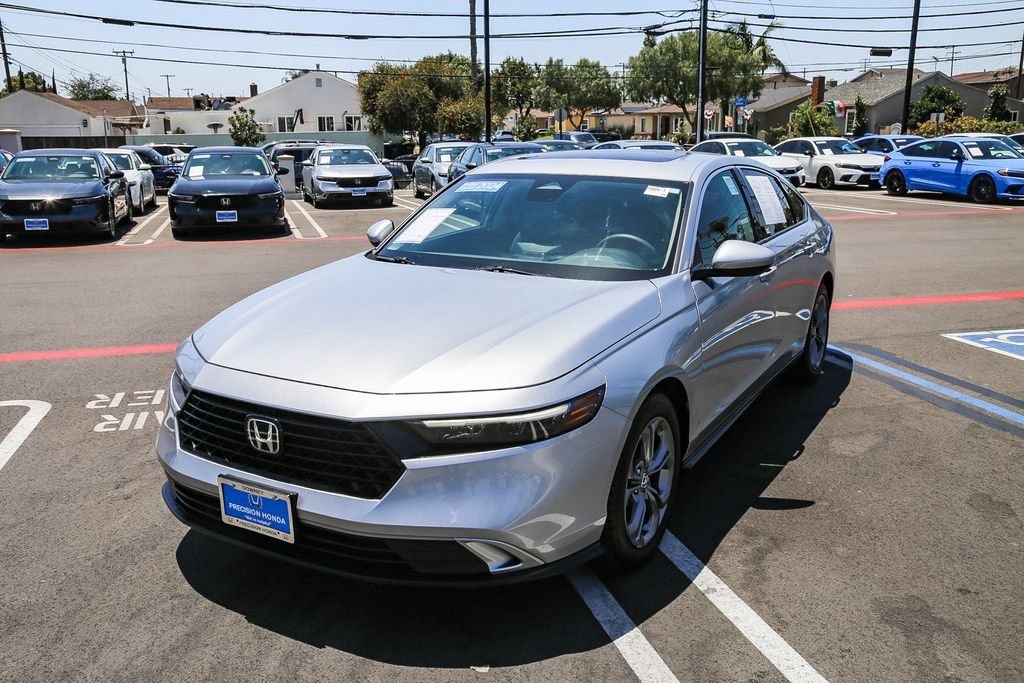 Certified Used 2024 Solar Silver Metallic Honda 1.5T EX image 31