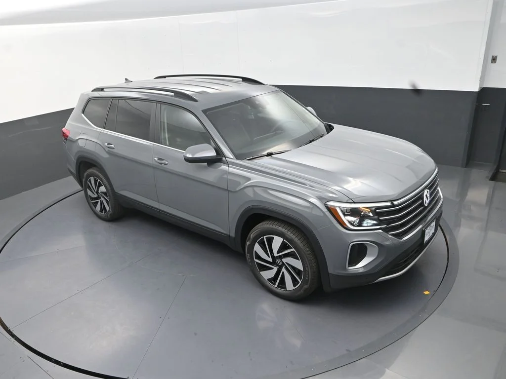 New 2026  Volkswagen SE w/Technology image 14