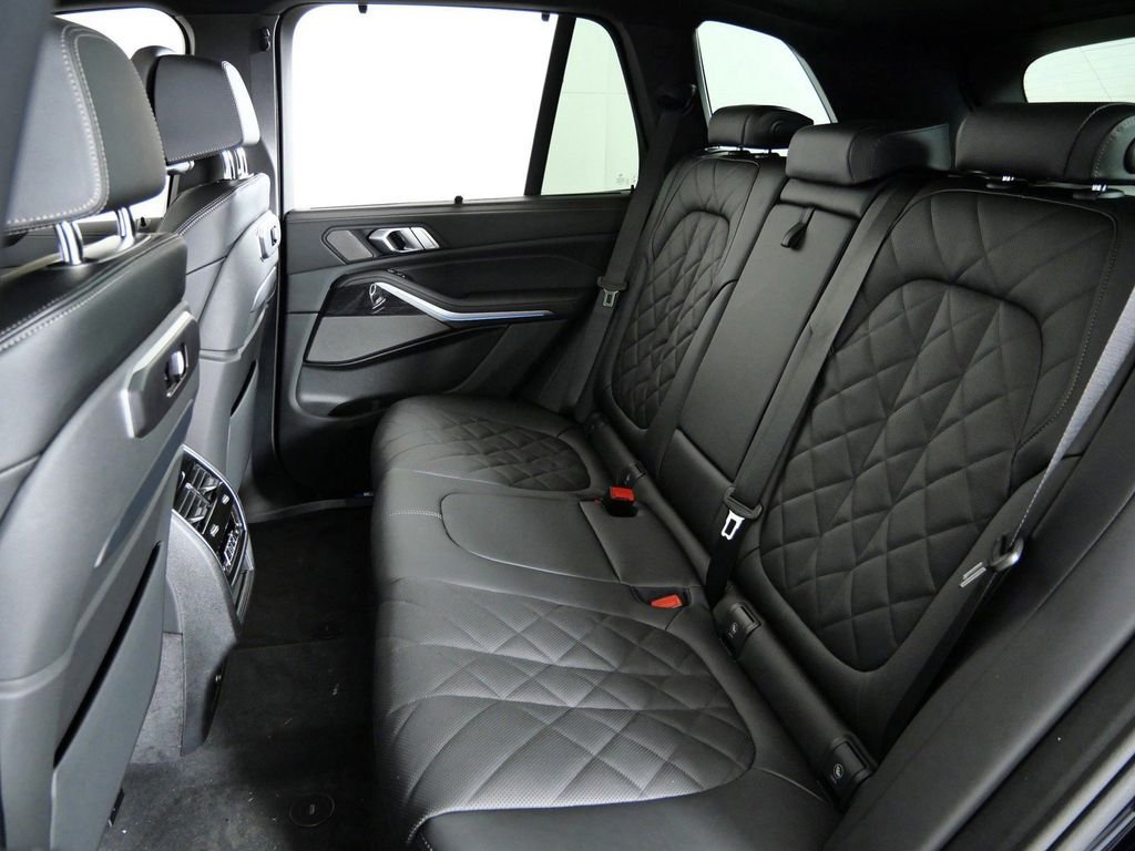 Used 2026 Carbon Black Metallic BMW xDrive50e image 34