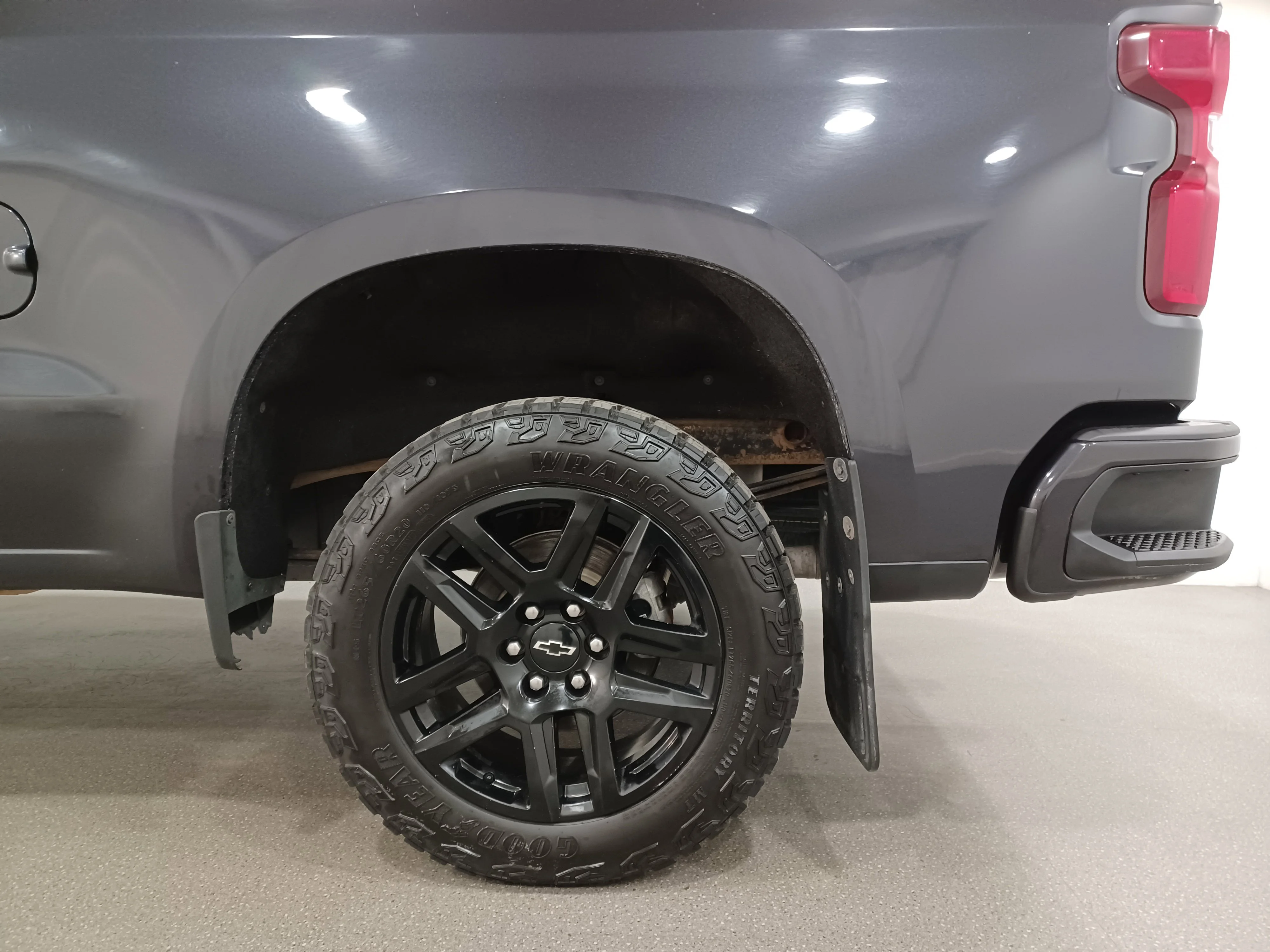 Certified Used 2024 Dark Ash Metallic Chevrolet RST 4x4*3.0L Duramax Diesel | Adaptive Cruise | Remote Start | Nav | Htd Leather | Htd Wheel | Bose image 19