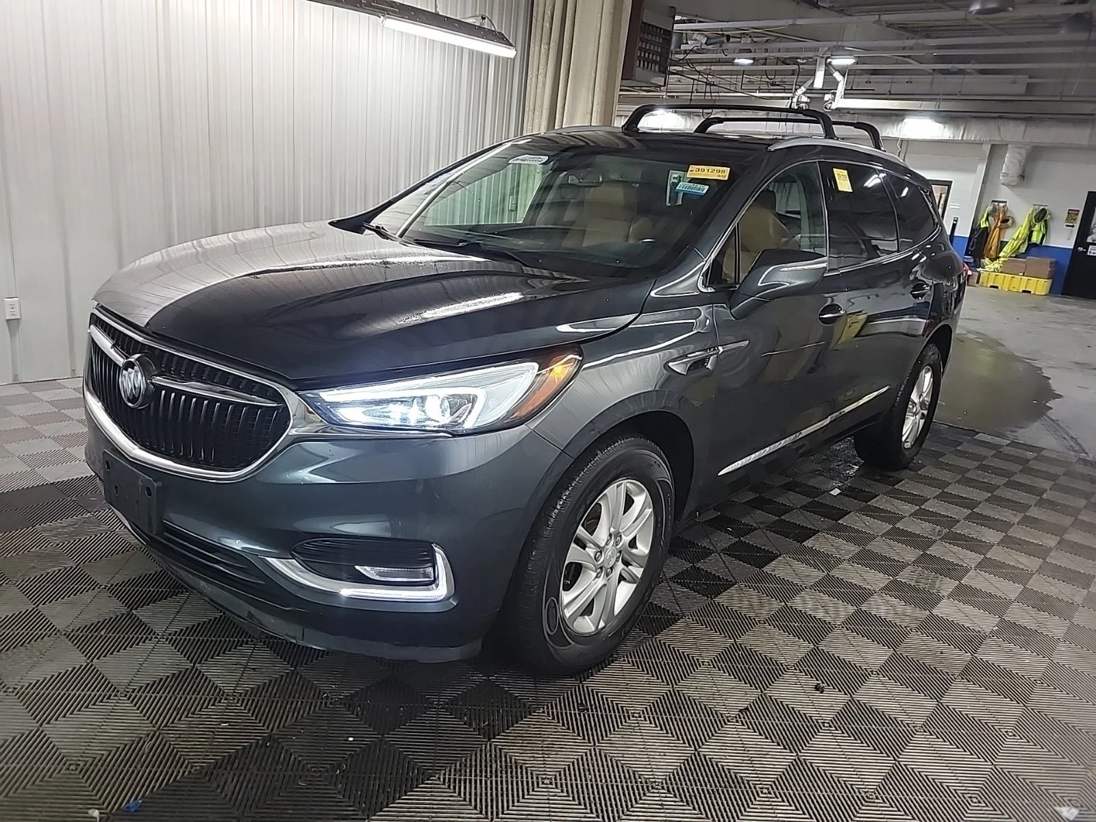 2019 Buick Enclave Essence AWD's photo