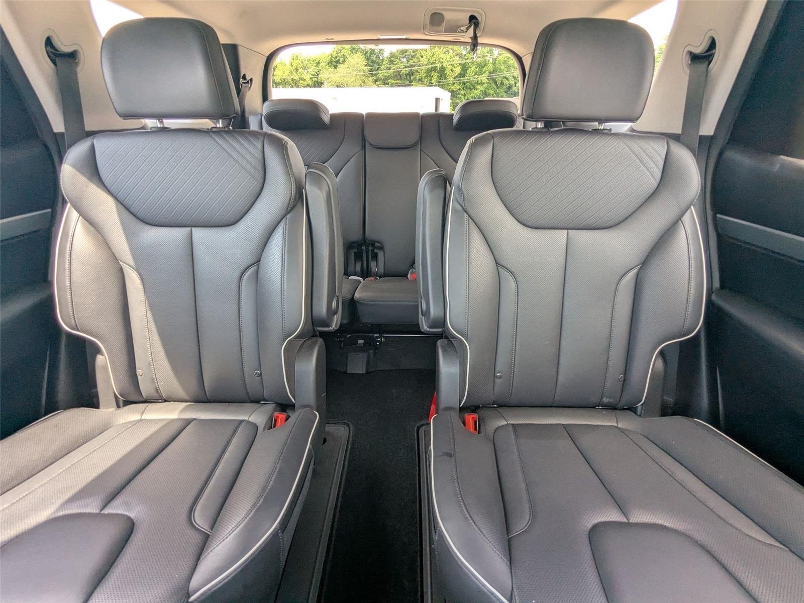 Certified Used 2023 Steel Graphite Hyundai XRT image 24