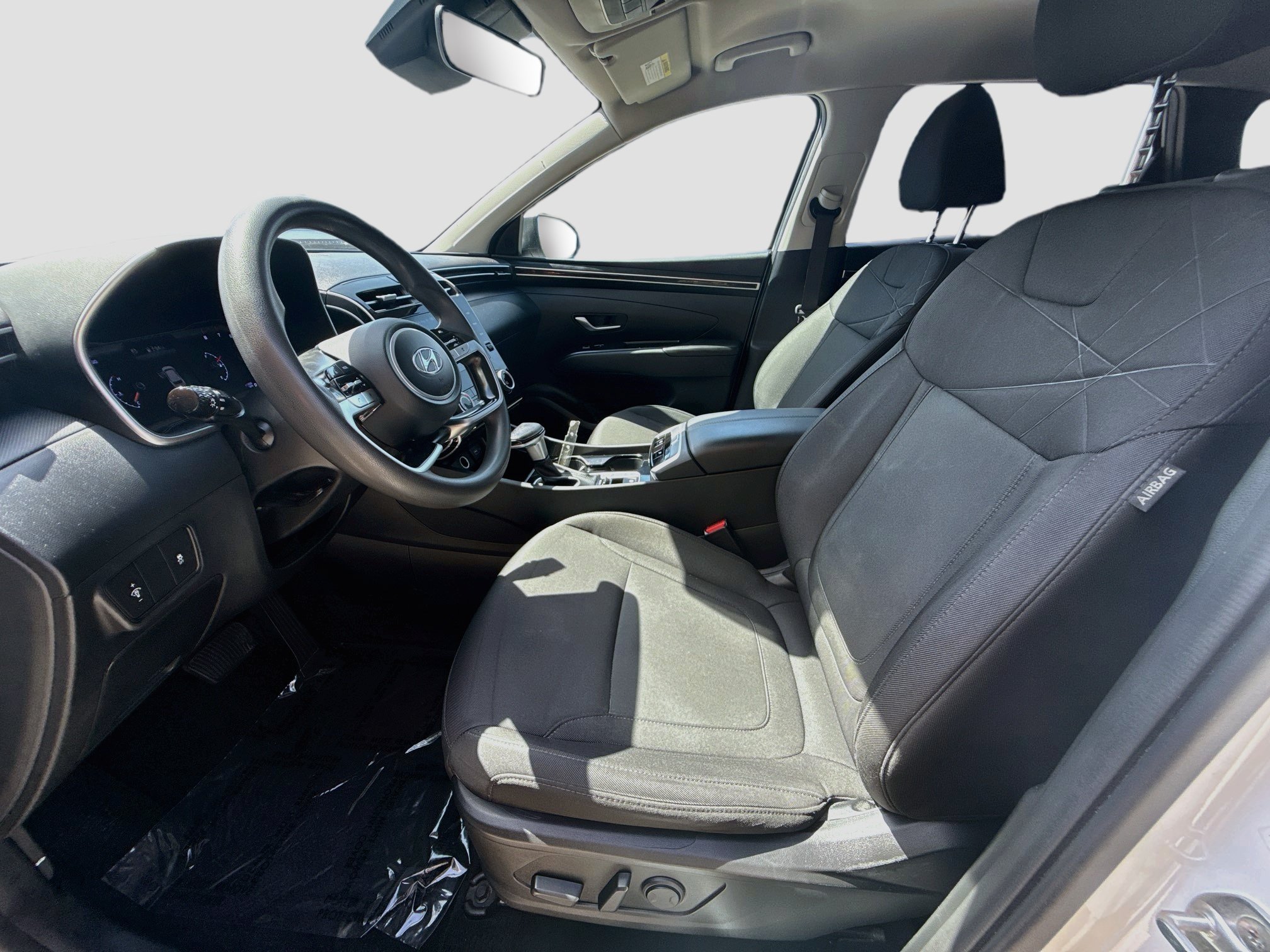Used 2022 Quartz White Hyundai SEL image 16