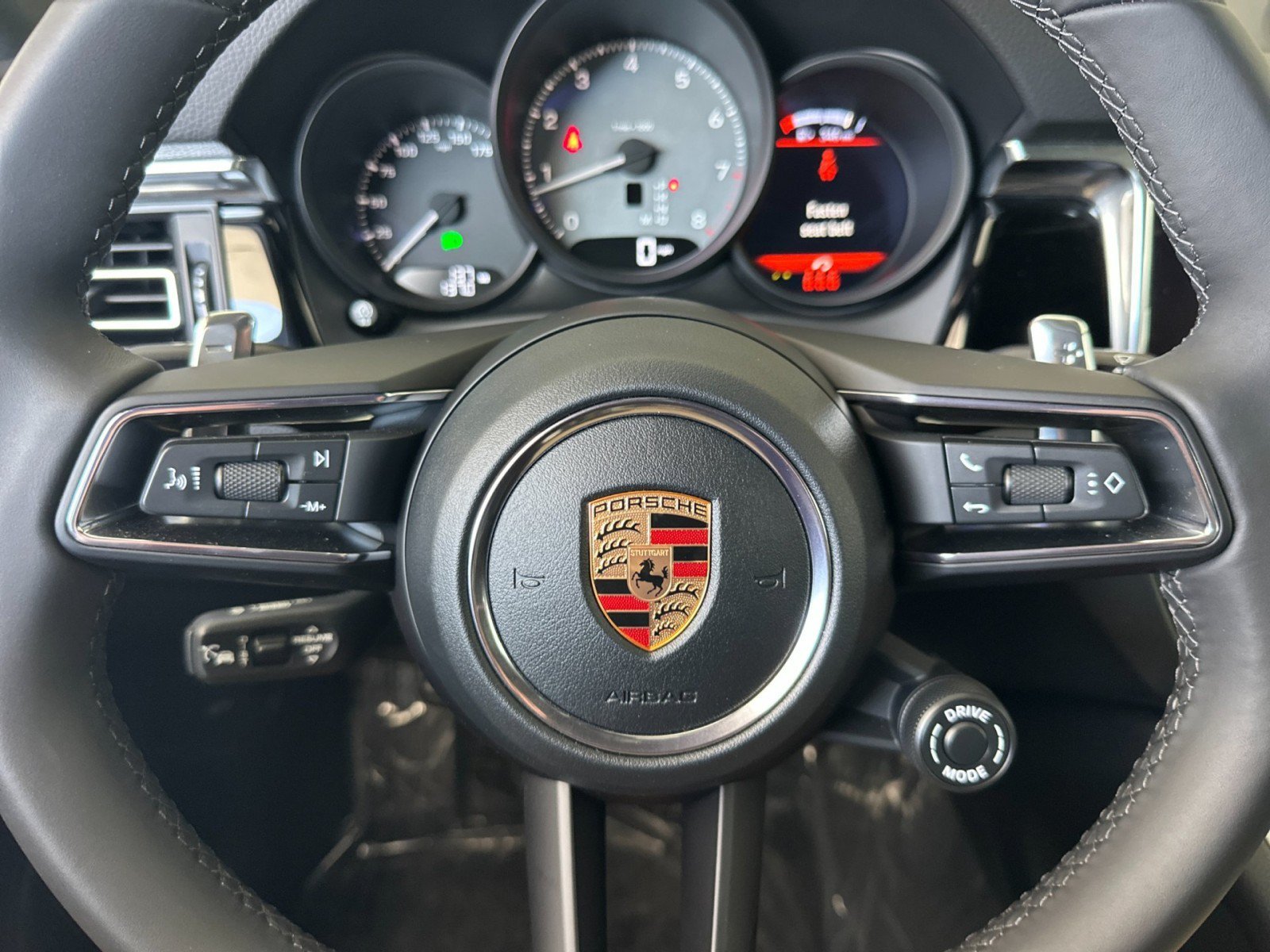 2026 Porsche Macan S - Photo 23