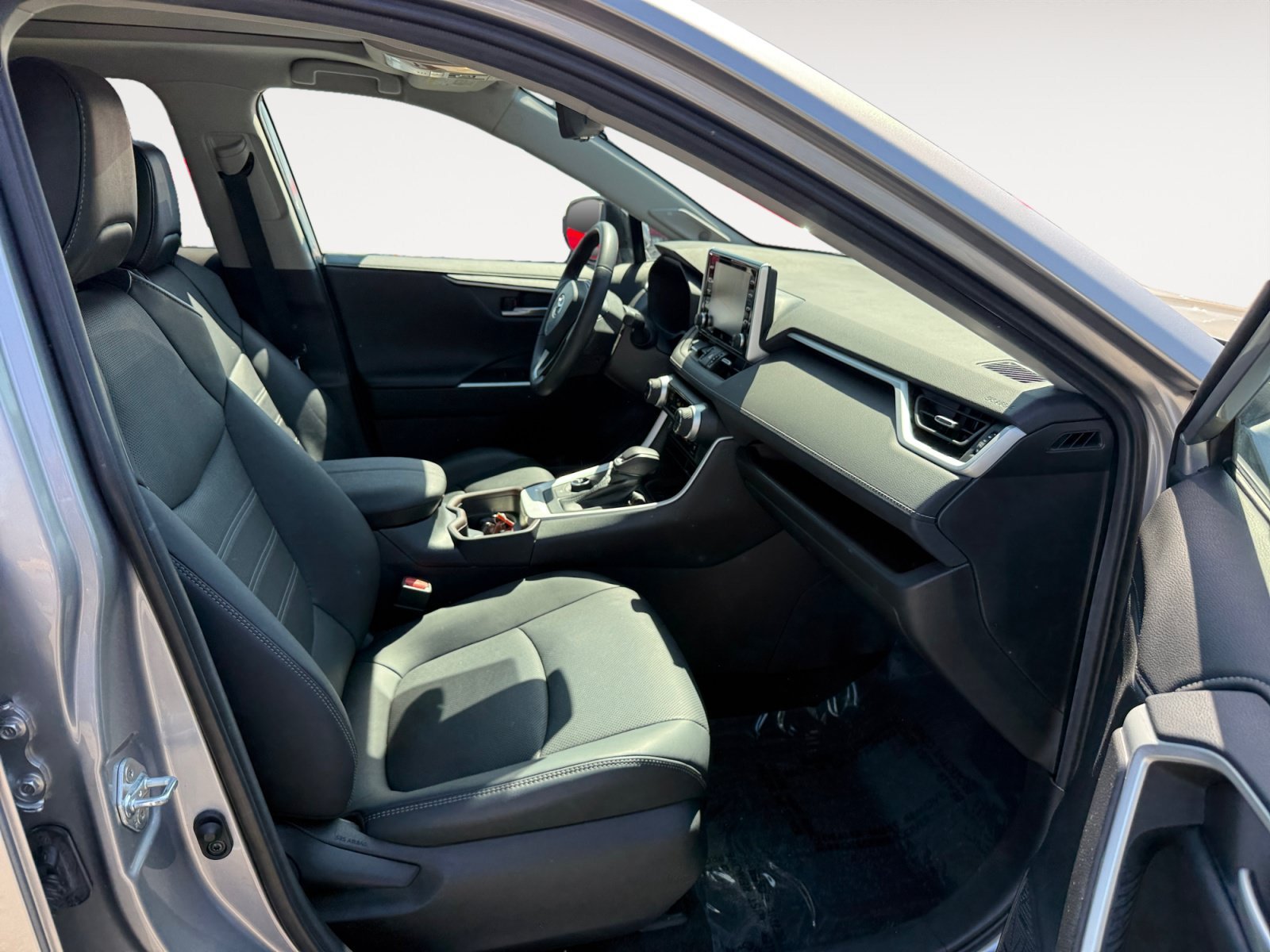 Used 2021 Silver Sky Metallic Toyota Limited image 19