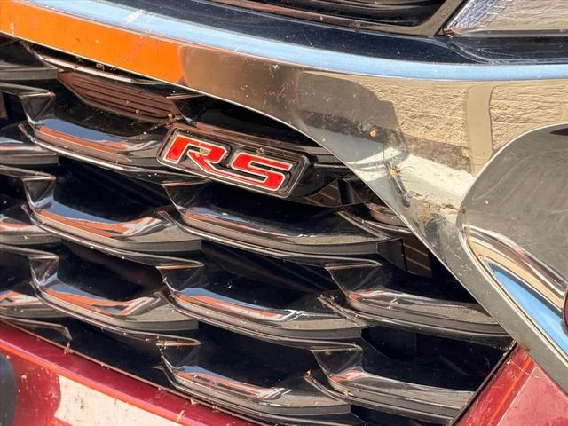 Used 2025 Red Chevrolet 1RS image 27