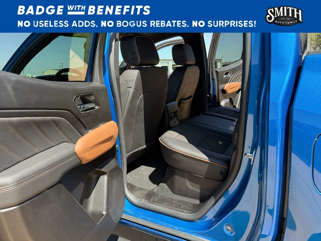 Used 2023 Dynamic Blue Metallic GMC 4WD AT4 image 12