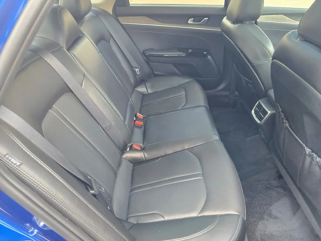 Used 2021 Blue Kia EX image 10