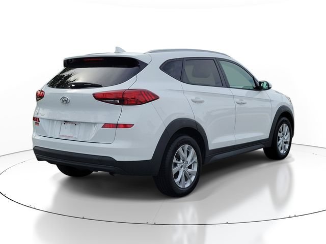 Used 2020 White Hyundai Value image 4