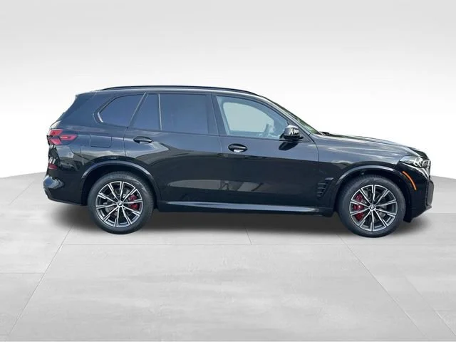 New 2026 Black Sapphire BMW xDrive40i image 2