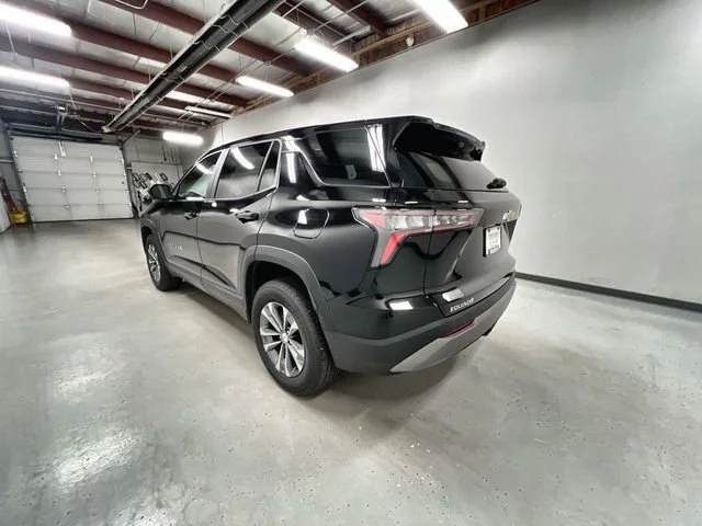 2025 Chevrolet Equinox LT - Photo 6