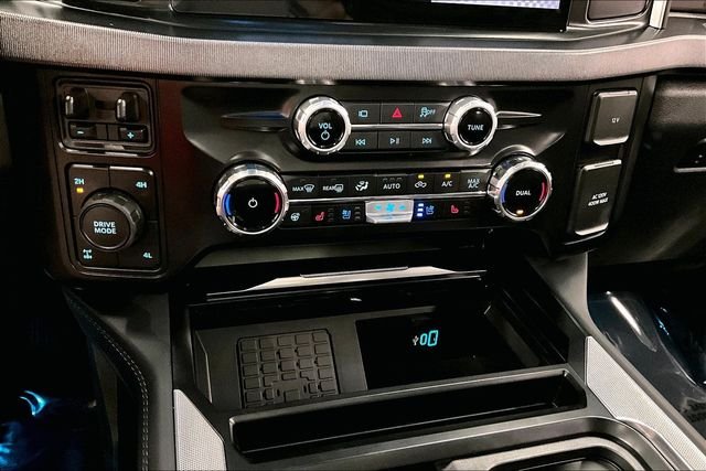2026 Ford F-250 Super Duty Platinum - Photo 32