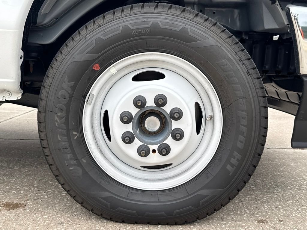 2026 Ford E-Series Cutaway Base - Photo 12