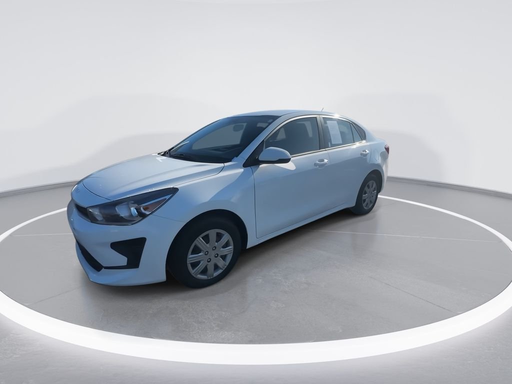 Used 2023 White Kia LX image 4