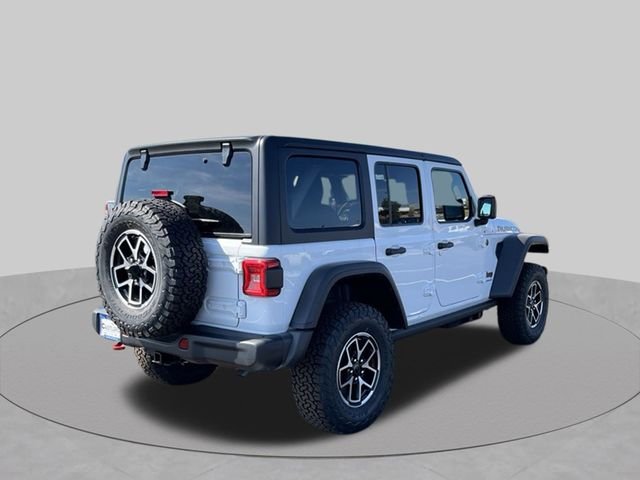 New 2026 Bright White Clear-Coat Exterior Paint Jeep Rubicon image 6