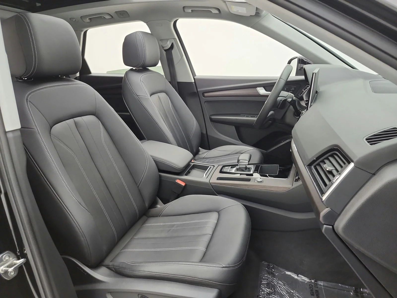 Used 2022 Mythos Black Metallic Audi S line Premium image 20