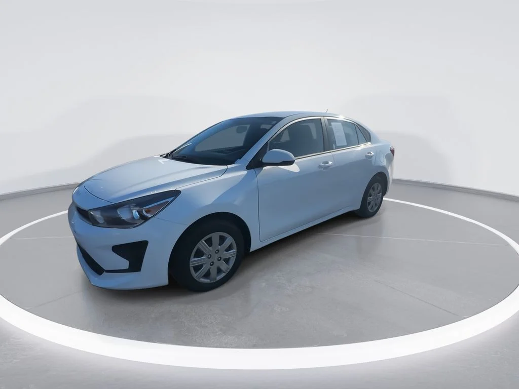 Used 2023 White Kia LX image 4