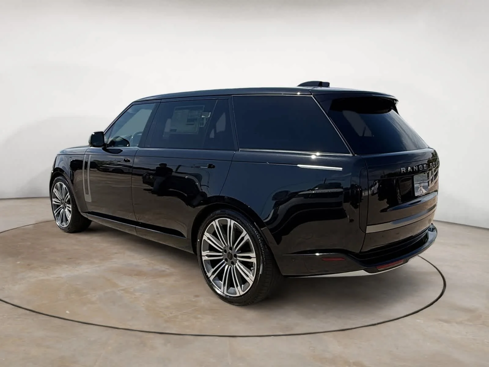 New 2026 Santorini Black Land Rover P530 LWB 7 Seat image 3