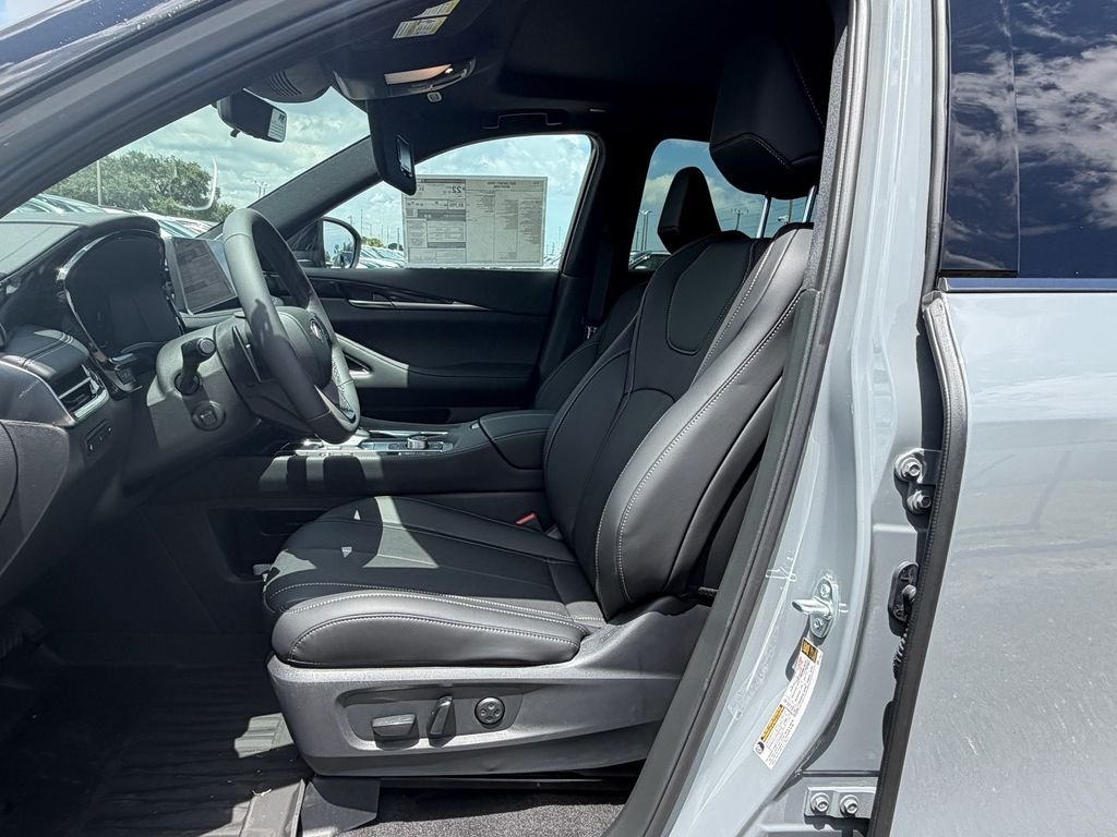 New 2027 2T HRBR GRAY INFINITI Sport AWD image 12