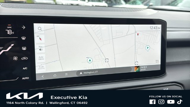 New 2027 Ivory Silver Kia S image 16