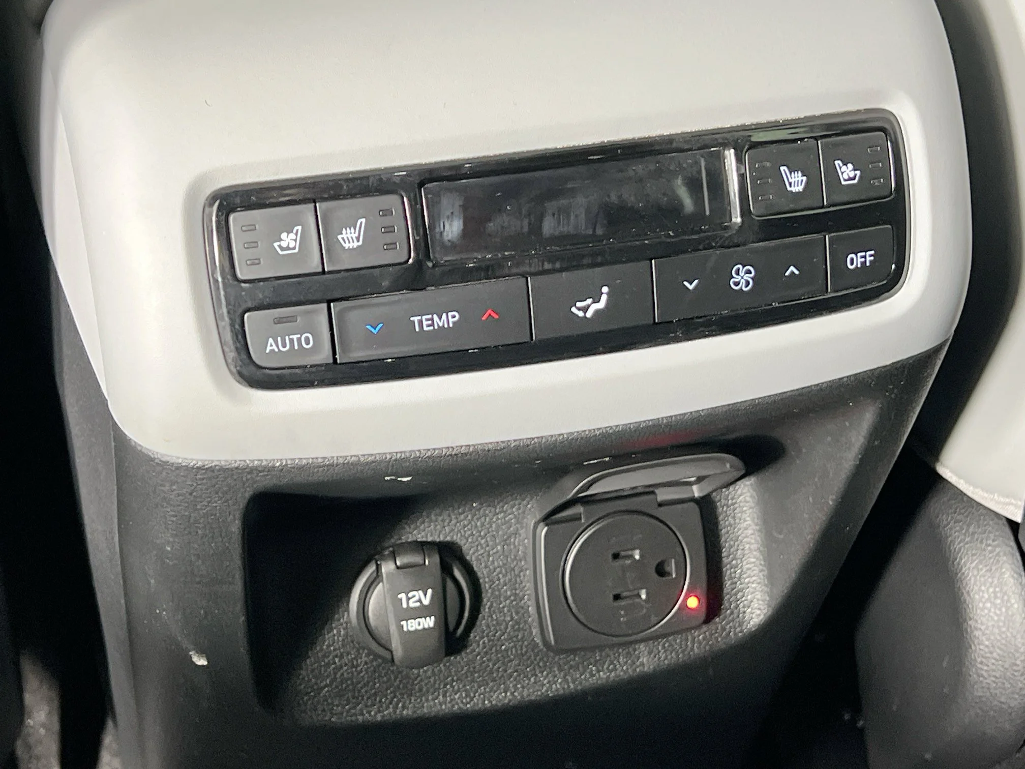 2024 Hyundai Palisade SEL - Photo 27
