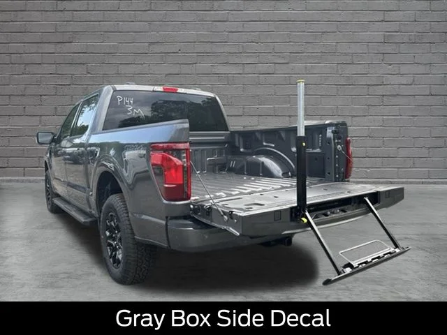 New 2026 Carbonized Gray Metallic Ford XLT image 39