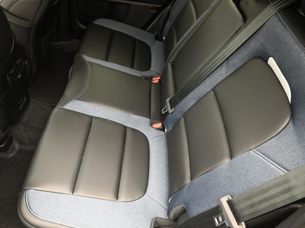 New 2026 Azure Gray Metallic Tri-Coat Ford Outer Banks® image 21