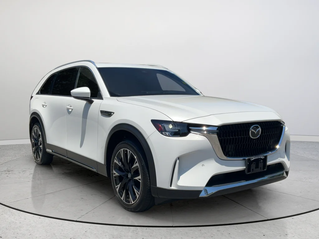 2024 Mazda CX-90 PHEV Premium Plus Package's photo