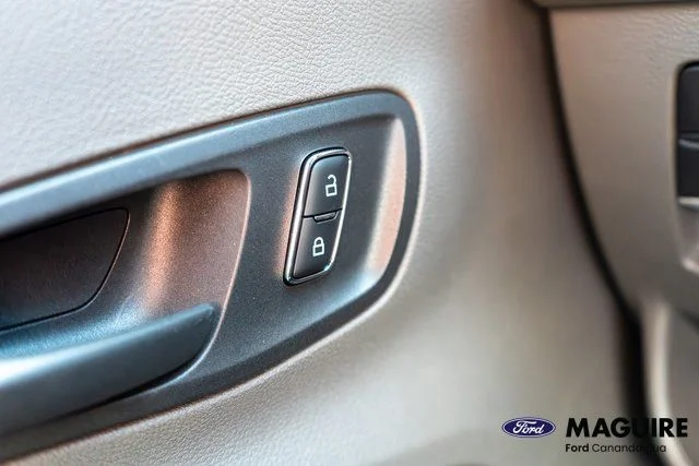 2026 Ford Transit Van Base - Photo 11