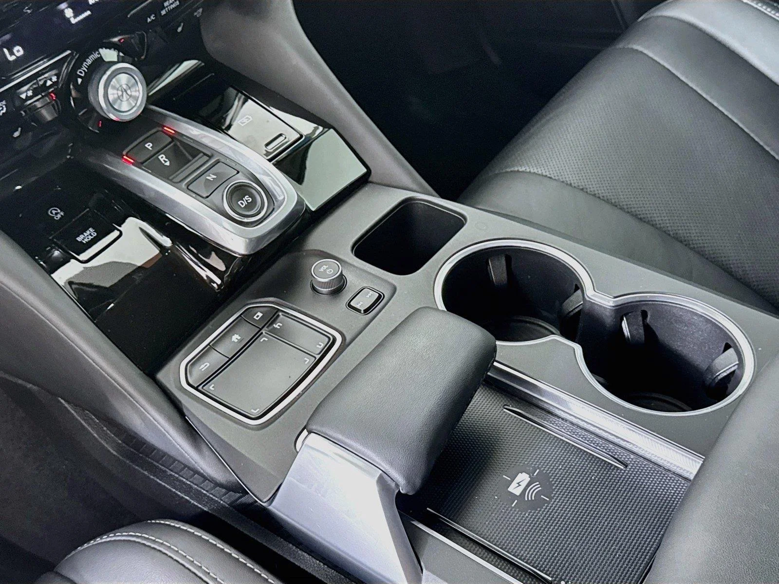 Used 2024 Lunar Silver Metallic Acura SH-AWD w/Tech image 17