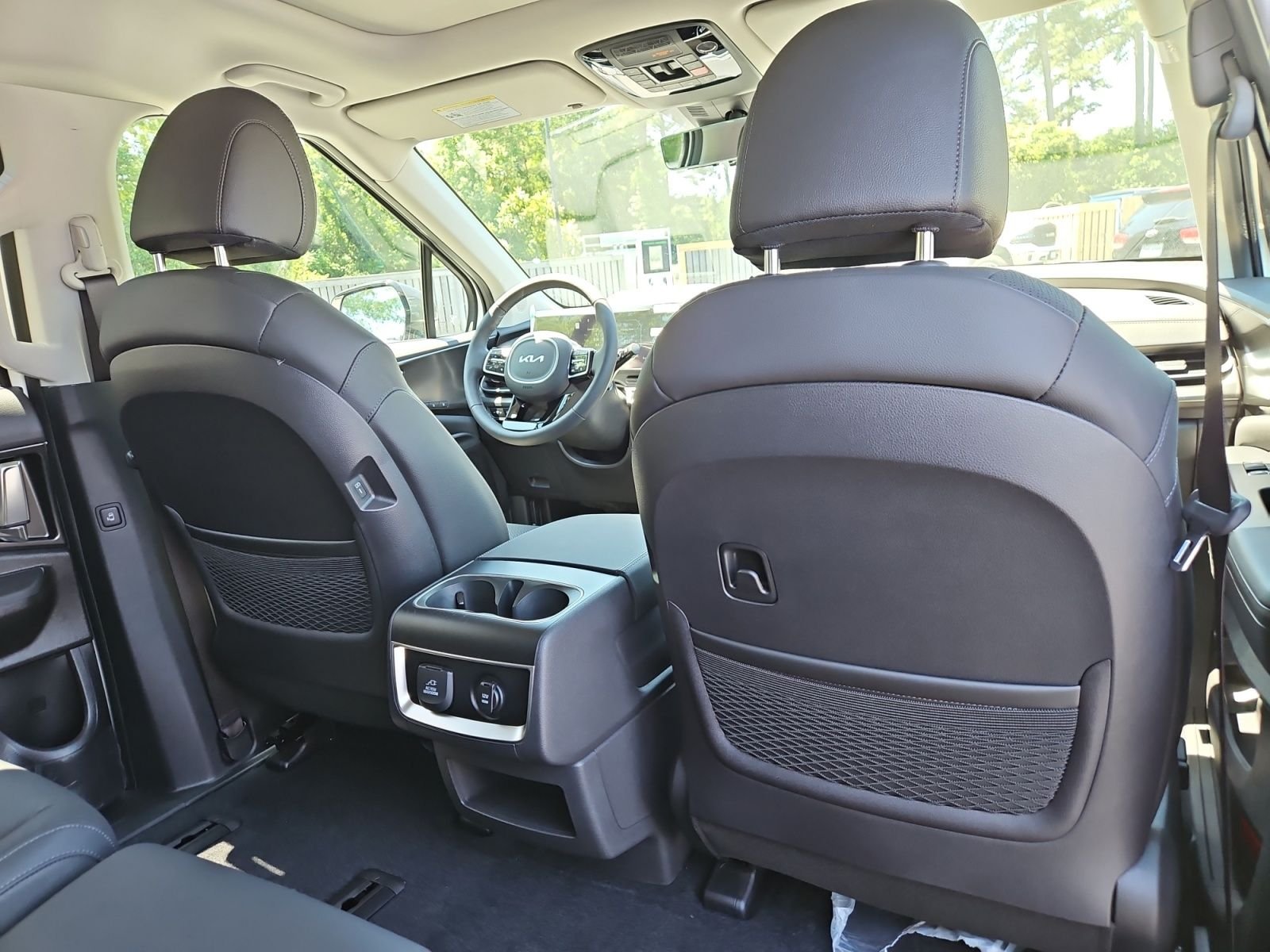New 2026 Snow White Pearl Kia SX Prestige image 18