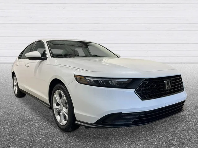 New 2026 Platinum White Pearl Honda LX image 9